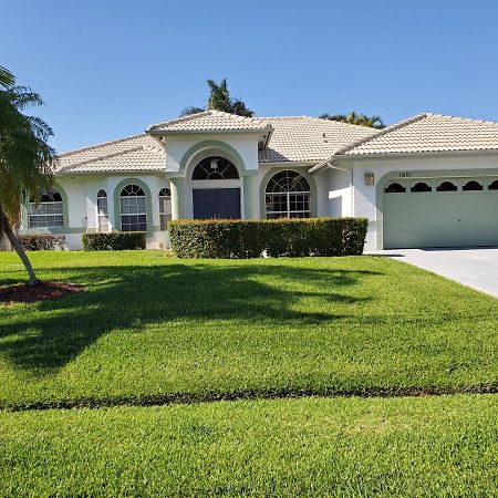 Our Beautiful Florida Vacation Home With Heated Pool Port St. Lucie المظهر الخارجي الصورة