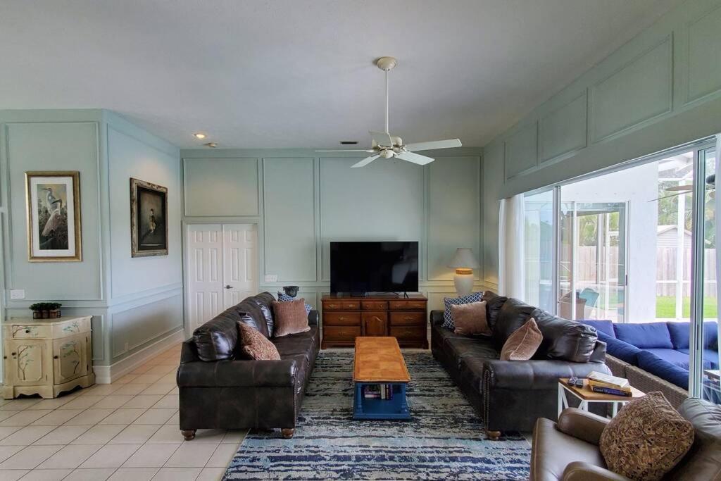 Our Beautiful Florida Vacation Home With Heated Pool Port St. Lucie المظهر الخارجي الصورة