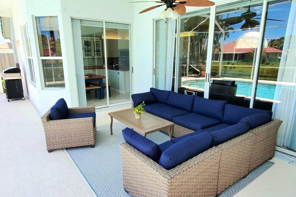 Our Beautiful Florida Vacation Home With Heated Pool Port St. Lucie المظهر الخارجي الصورة