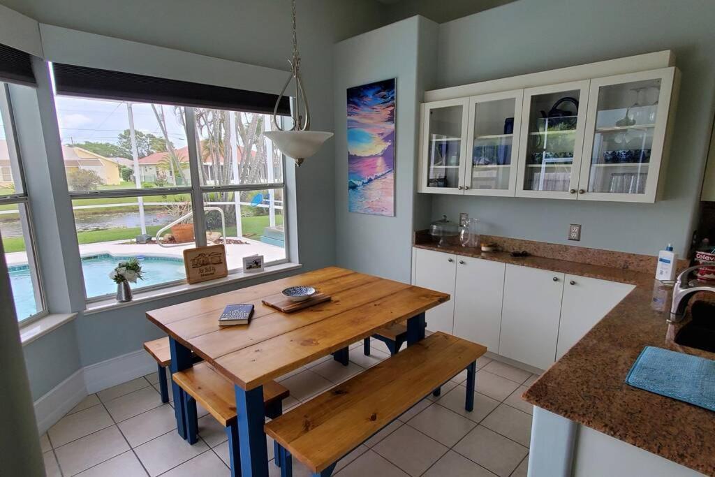 Our Beautiful Florida Vacation Home With Heated Pool Port St. Lucie المظهر الخارجي الصورة